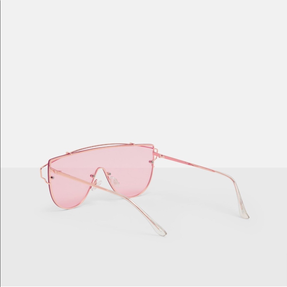 Trendy Rose Gold Sunglasses - Picture 4 of 4